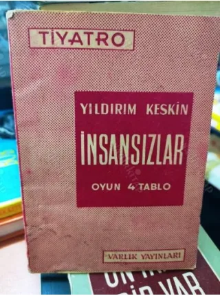 İnsansızlar Oyun 4 Tablo * İlk Baskı * İmzalı ve İthaflı Münir Kekevi