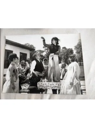 Yakut Gözlü Kedi 1966 - Sulukule Dansözlü Eğlence Sahnesi * Siyah Beyaz /Set Fotosu