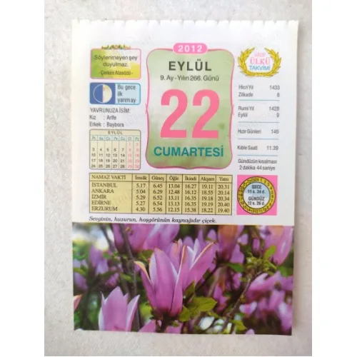 22 Eylül 2012 Vasif Ülkü Renkli Takvim yaprağı / Yavrunuza isim Kız Arife Erkek Baybora / Kuşe Kağıt / Doğum-Özel gün hediyesi
