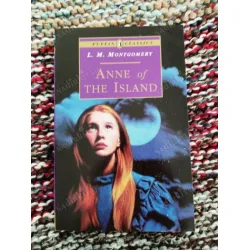 ANNE OF THE ISLAND