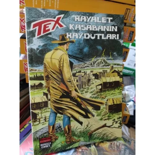 Tex (Teks) Maceraperest Çizgiler Sayı 139 * Hayalet Kasabanın Haydutları (204 lük seri) (Shrinkli)
