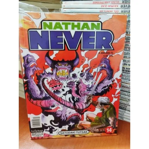 Nathan Never Lal Sayı 14 Şatodaki Tutsak Tam Macera (38 lik Seri)