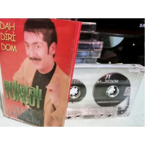 Ankaralı Turgut - Annene Deyiverecem / Dah Diri Dom Emir / Plaksan Bandrol-Kartonet Tam Kaset