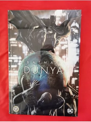 Batman: Dünya / Lee Bermejo (Sert Kapak / HardCover , Ambalajında Açılmamış)