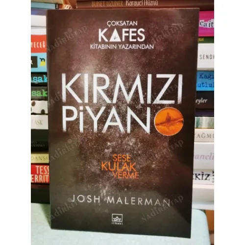 Kırmızı Piyano