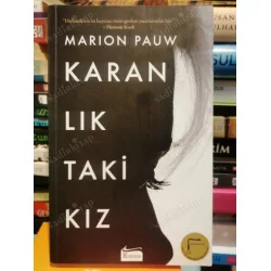 Karanlıktaki Kız (Ayraç Dahil BKZ) Karanlıktaki Kız (Ayraç Dahil BKZ)