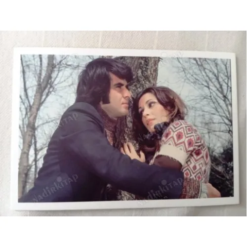Kartpostal / Delisin Tarık Akan - Necla Nazır Renkli