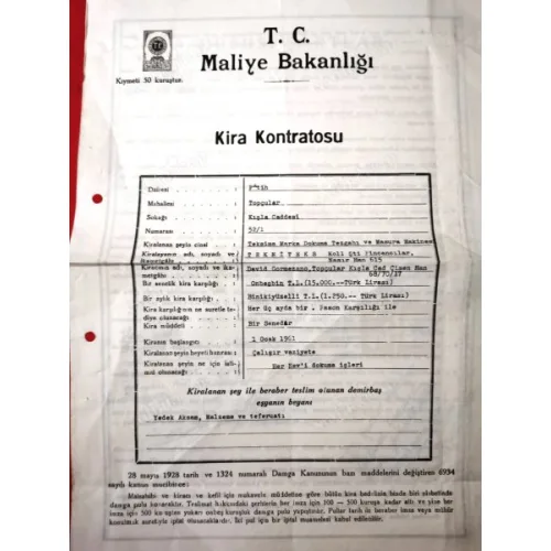 1961 tarihli Fatih / Topçular Dükkan Kira Kontratosu (Pullu 2 Yaprak)