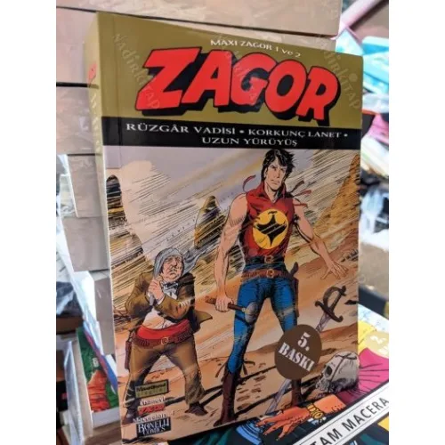 ZAGOR / Efsanevi ZAGOR Maceraları Cilt 4 * MAXI Zagor 1-2 * Rüzgar Vadisi * Korkunç Lanet * Uzun Yürüyüş (Ambalajında, Yeni)