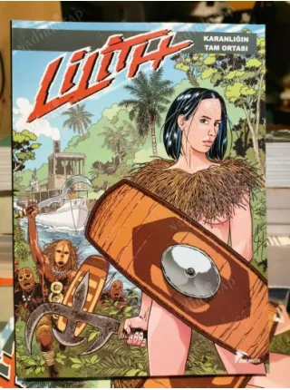 Lilith Cilt 4 | Karanlığın Tam Ortası - Mum Alevi ile Gece kelebeği 2 Tam Macera (Çizgi Düşler 8 ciltlik Seri)