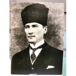 Kartpostal / Atatürk İmzalı Kalpaklı Siyah Beyaz