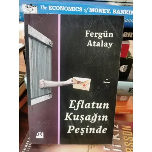Eflatun Kuşağın Peşinde