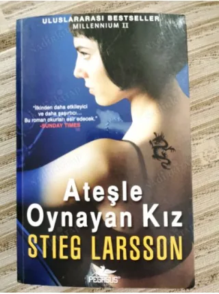 Ateşle Oynayan Kız - Millenium Serisi - 2