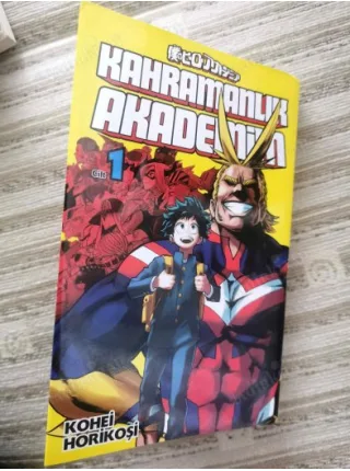 Kahramanlık Akademim Cilt 1 ( Boku No Hero Academia ) MANGA Şömizli