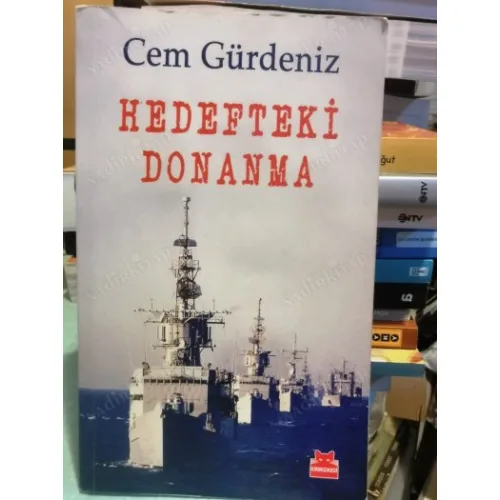 Hedefteki Donanma (İlk Basım İmzalı)