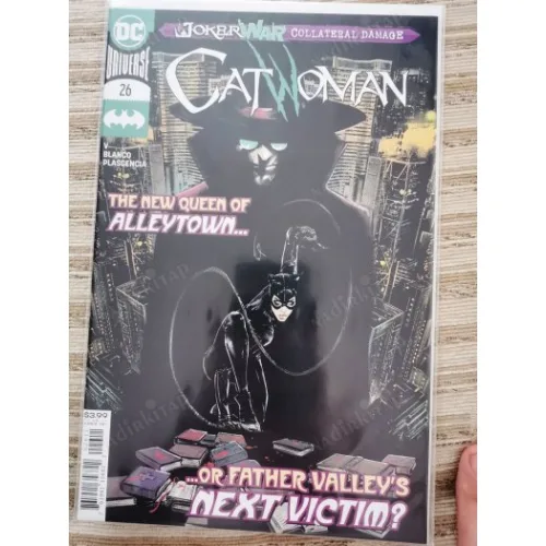 DC CatWoman Volume 5 #26 of Present (Regular, Comicare)