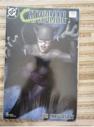 DC CatWoman 80th Anniversary 100-Page Super Spectacular (Cover Stanley Lau 1980s Variant , 10 Stories )