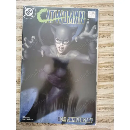 DC CatWoman 80th Anniversary 100-Page Super Spectacular (Cover Stanley Lau 1980s Variant , 10 Stories )