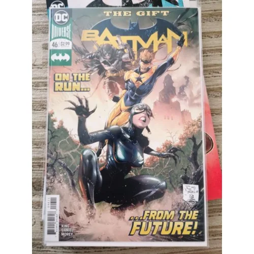 DC Universe Batman Vol 3 # 46 of Present Everyone Loves Ivy, Part Three (Cover Regular, Comicare)