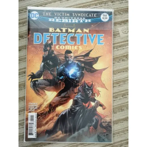 DC Universe Rebirth Batman Detective Comics Vol 3 # 944 The Victim Syndicate, Part 2 (Cover Álvaro Martínez Bueno Regular Comicare)