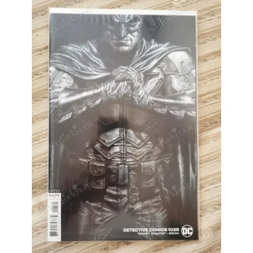 DC Batman Detective Comics 1025 of Present Tales From The Joker War: Attack On Wayne Enterprises (Cover Lee Bermejo Card Stock Variant Comicare )