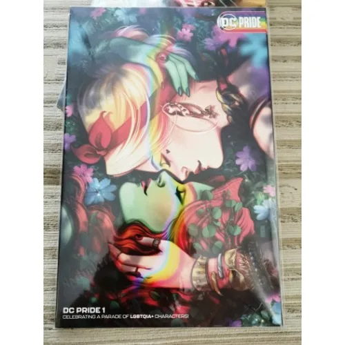 DC Pride 1 of 1 (Cover Jen Bartel DC Pride Variant, 9 Stories )