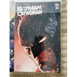 DC BLACK LABEL Batman / Catwoman 9 of 12 ( Cover Jim Lee Variant , Comicare) DC BLACK LABEL Batman / Catwoman 9 of 12 ( Cover Jim Lee Variant , Comicare)