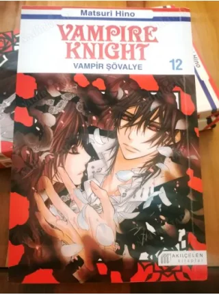 Vampire Knight Vampir Şövalye Cilt 12