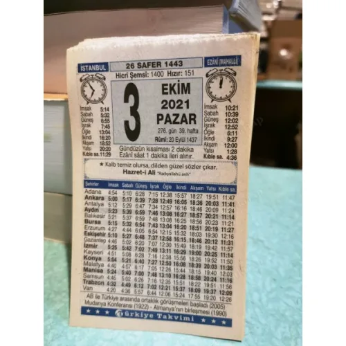 3 Ekim 2021 Türkiye Gazetesi Takvim yaprağı Doğum günü Özel gün hediyesi