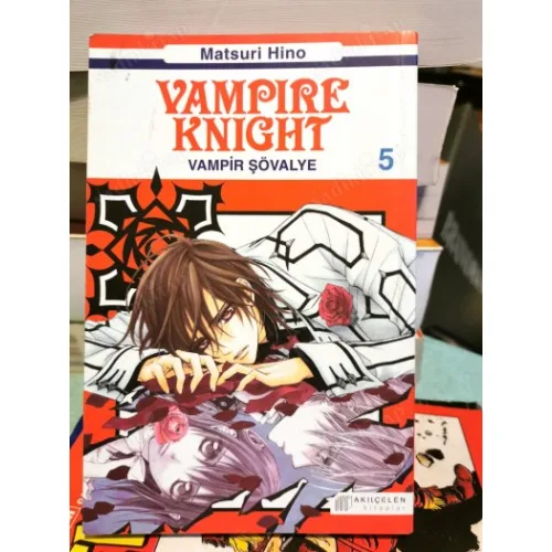 Vampire Knight Vampir Şövalye Cilt 5