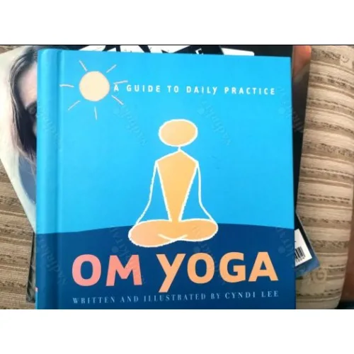 OM Yoga: A Daily Practice BKZ