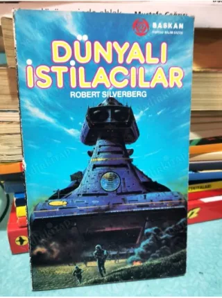 Robert Silverberg Dünyalı İstilacılar (Invaders from Earth) Baskan Kurgu - Bilim Dizisi 9