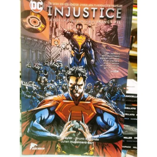 DC INJUSTICE Yıl 2 Cilt 1 (2 Ciltlik Seri) Tanrılar Aramızda İkinci Yıl