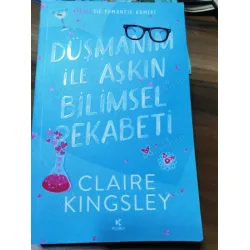 Düşmanım İle Aşkın Bilimsel Rekabeti - Dirty Martini Running Clup Serisi 2. Kitap - Karakter Kartı Hediyeli Düşmanım İle Aşkın Bilimsel Rekabeti - Dirty Martini Running Clup Serisi 2. Kitap - Karakter Kartı Hediyeli