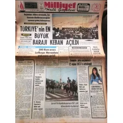 Milliyet 10 Eylül 1974 , Kıbrıs Barış Harekatı, Keban Barajı açıldı, İsmizr Kurtuluşu 52.yıl, ALtın Prtakal düğün Perihan Savaş TAM Milliyet 10 Eylül 1974 , Kıbrıs Barış Harekatı, Keban Barajı açıldı, İsmizr Kurtuluşu 52.yıl, ALtın Prtakal düğün Perihan Savaş TAM