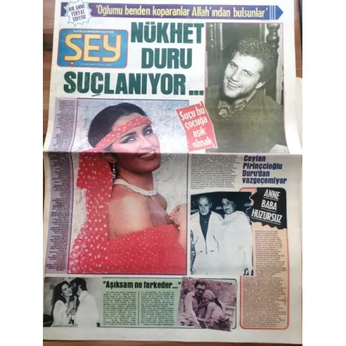 Şey 22 Kasım 1982 Nükhet Duru suçlanıyor, Neşe Karaböcek, Zeki Metin, Emel Sayın müzikal, Güner Ümit Suzan Avcı, Sibel Egemen BKZ