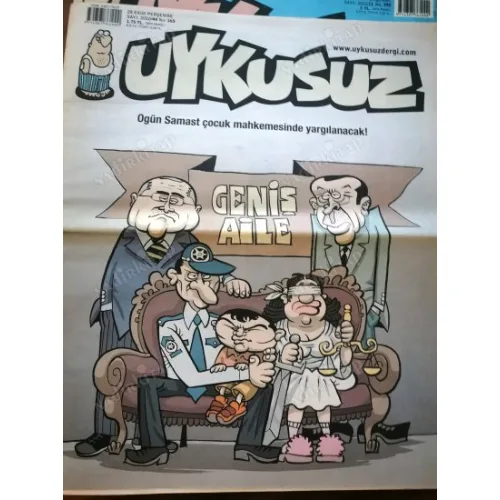 Uykusuz 28 Ekim 2010 Sayı 165 Yiğit Özgür, Ersin Karabulut, Uğur Gürsoy, Cihan Ceylan, Otisabi Yılmaz Aslantürk