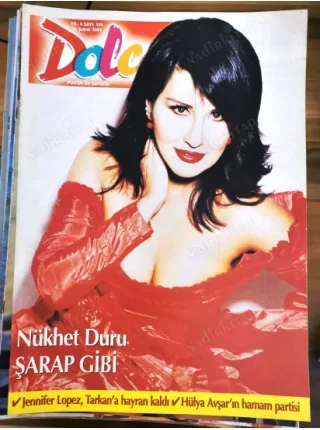 Dolce 194 15 Şubat 2003 Nükhet Duru Nigar Talibova Poster Hülya Avşar, Tarkan Lopez, Mansız Nina, Tuğçe Doğulu