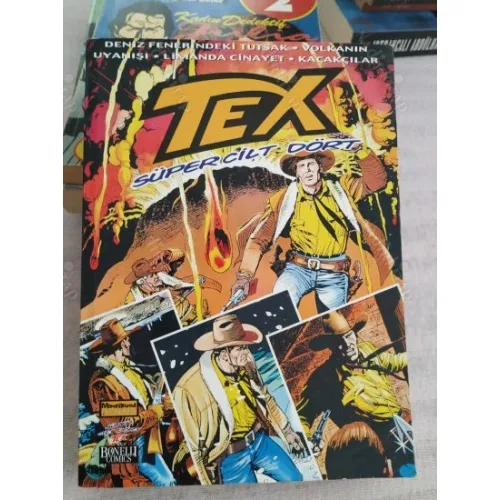 Tex (Teks) Maceraperest Çizgiler Süper Cilt 4 Deniz Fenerindeki Tutsak * Volkanın Uyanışı * Limanda Cinayet * Kaçakçılar