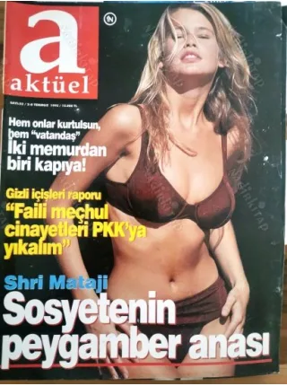 Aktüel 52 Shri Mataji, Salih Memecan Filiz Akın Pelin Körmükcü Kurtuluş Görgün İlhan Şevke, Özlem Bebioğlu, Faili meçhul, Bisiklet, Bertolucci, Horzum