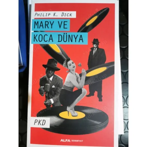 Mary ve Koca Dünya