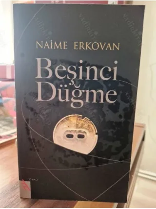 Beşinci Düğme