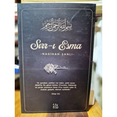 Sırr-ı Esma (Ayraç Dahil Kitapevi İmzalı)