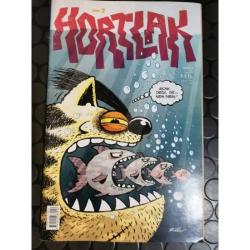 Hortlak Karikatür ve Mizah 7 2016 Galip Tekin, Levent Cantek, İltem Dilek, Emrah Ablak, Barış Uygur, Bülent Üstün, Nisan Hakan, Cihan Kılıç