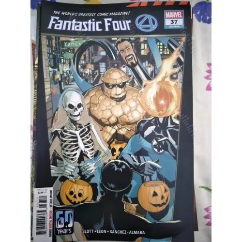 MARVEL Fantastic Four # 37 There Are Monsters on Yancy Street (Cover Artist Terry DodsonSeries Vol. 2011 - 2022 # 48)
