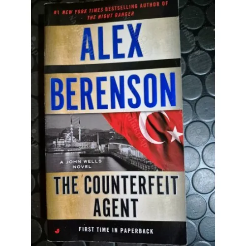 THE COUNTERFEIT AGENT (In an Istanbul hotel, a deep source warns a CIA agent)