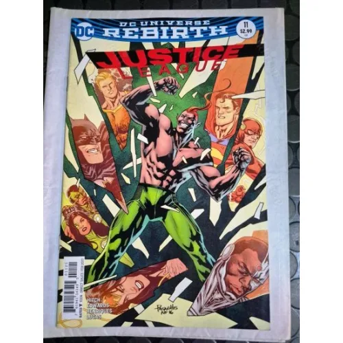 DC Justice League # 11 of 43 DC Universe Rebirth / Series Vol. 3 2016 - 2018 ( Cover Penciller Yanick Paquette Variant) Özel Baskı JL vs SS