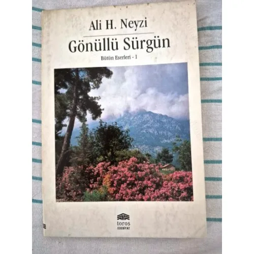 Gönüllü Sürgün (İmzali İthaflı)