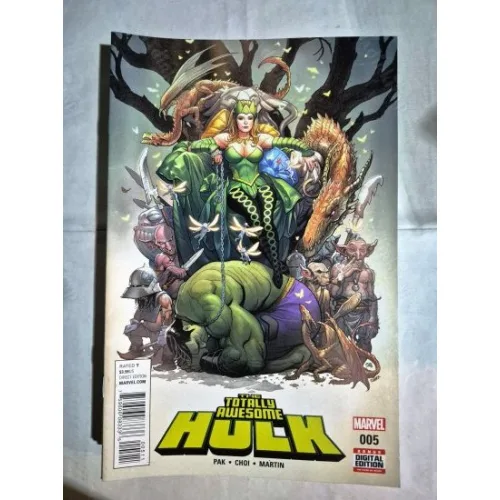 MARVEL The Totally Awesome Hulk # 5 of 23 (Cover Artist Frank Cho)
