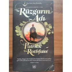 Rüzgarın Adı / Kral Katili Güncesi 1. Gün (The Kingkiller Chronicle: Day One The Name Of The Wind) Rüzgarın Adı / Kral Katili Güncesi 1. Gün (The Kingkiller Chronicle: Day One The Name Of The Wind)